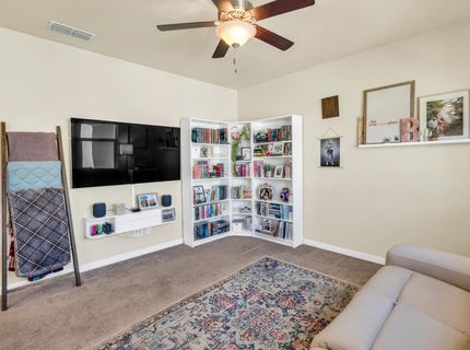 4210 Ocean Ln, Elk Grove, CA 95757 Photo