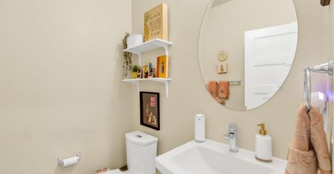 4210 Ocean Ln, Elk Grove, CA 95757 Photo