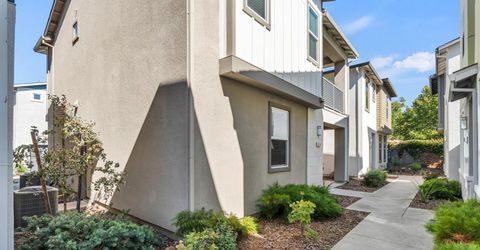 4210 Ocean Ln, Elk Grove, CA 95757 Photo