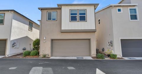 4210 Ocean Ln, Elk Grove, CA 95757 Photo