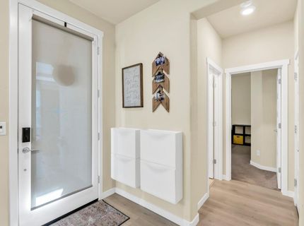 4210 Ocean Ln, Elk Grove, CA 95757 Photo