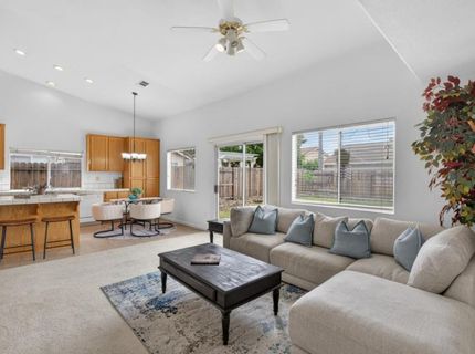 9028 Willowberry Way, Elk Grove, CA 95758 Photo