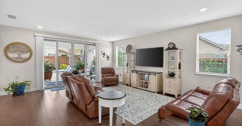 9331 Coral Bell Way, Sacramento, CA 95829 Photo