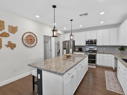 9331 Coral Bell Way, Sacramento, CA 95829 Photo