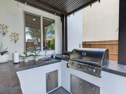 9331 Coral Bell Way, Sacramento, CA 95829 Photo