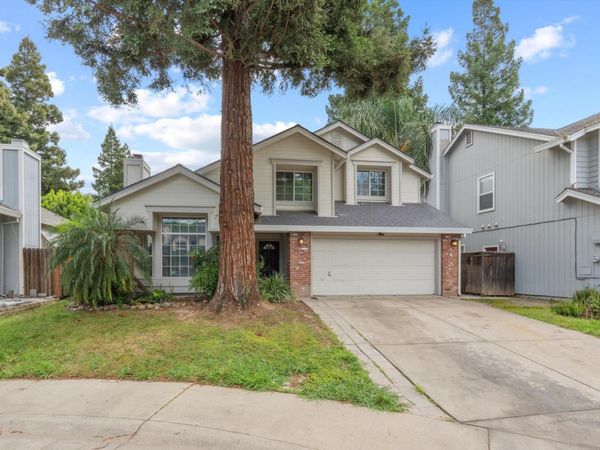 14 Las Uvas Ct, Sacramento, CA 95833