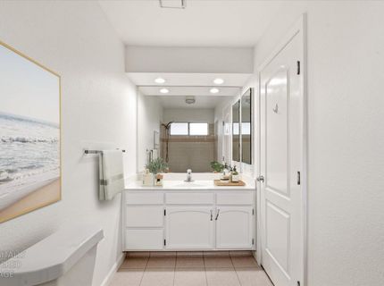 14 Las Uvas Ct, Sacramento, CA 95833 Photo