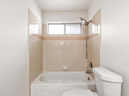 14 Las Uvas Ct, Sacramento, CA 95833 Photo