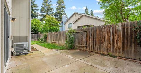 14 Las Uvas Ct, Sacramento, CA 95833 Photo