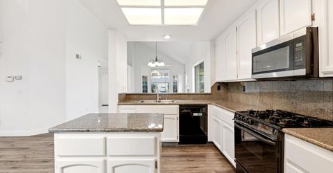 14 Las Uvas Ct, Sacramento, CA 95833 Photo