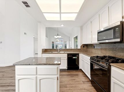 14 Las Uvas Ct, Sacramento, CA 95833 Photo