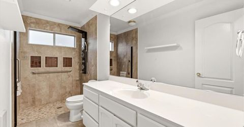 14 Las Uvas Ct, Sacramento, CA 95833 Photo