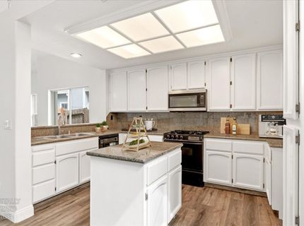 14 Las Uvas Ct, Sacramento, CA 95833 Photo