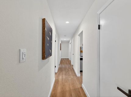 327 22nd St, Sacramento, CA 95816 Photo