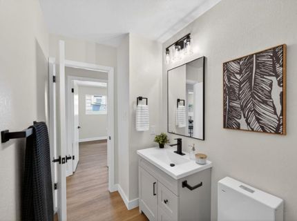 327 22nd St, Sacramento, CA 95816 Photo