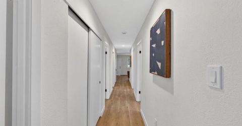 327 22nd St, Sacramento, CA 95816 Photo