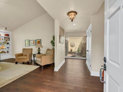 11647 Gold Country Blvd, Gold River, CA 95670 Photo