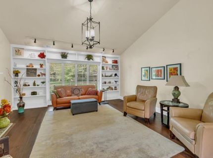 11647 Gold Country Blvd, Gold River, CA 95670 Photo