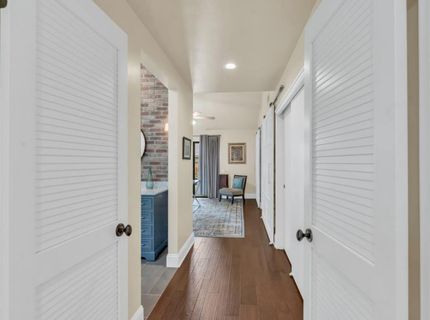 11647 Gold Country Blvd, Gold River, CA 95670 Photo
