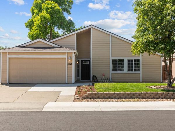 5925 Creighton Way, Sacramento, CA 95842