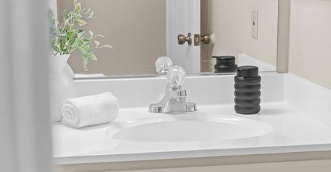 5925 Creighton Way, Sacramento, CA 95842 Photo