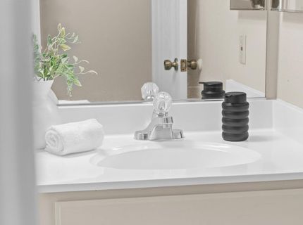 5925 Creighton Way, Sacramento, CA 95842 Photo