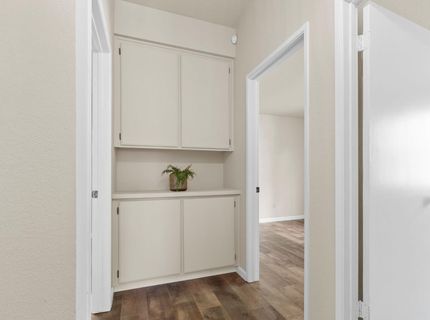 5925 Creighton Way, Sacramento, CA 95842 Photo