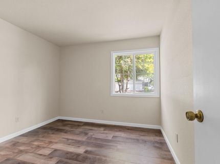 5925 Creighton Way, Sacramento, CA 95842 Photo