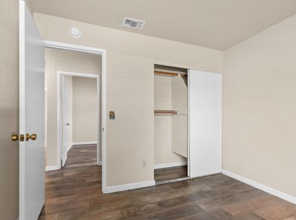 5925 Creighton Way, Sacramento, CA 95842 Photo