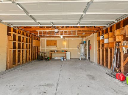 5925 Creighton Way, Sacramento, CA 95842 Photo