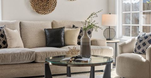 5925 Creighton Way, Sacramento, CA 95842 Photo