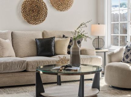 5925 Creighton Way, Sacramento, CA 95842 Photo