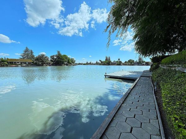 2350 Pheasant Run Cir, Stockton, CA 95207