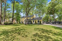 1088 Deleisseline Boulevard photo 4