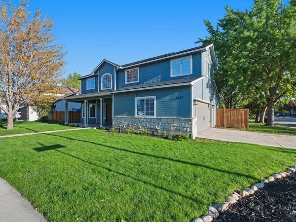 2257 W Pebblestone St, Meridian, ID 83646
