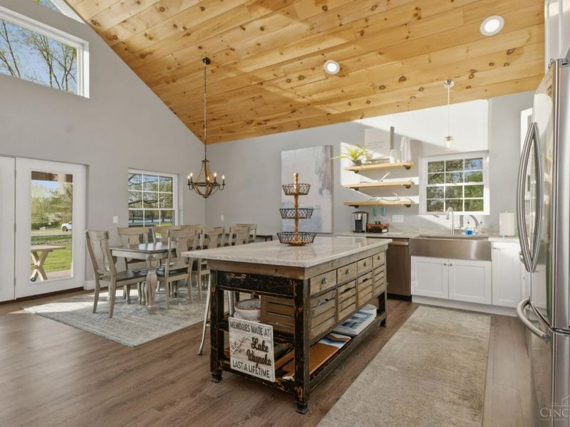 559 Waynoka Drive, Franklin Twp, OH 45171 Photo 15