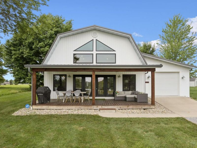 559 Waynoka Drive, Franklin Twp, OH 45171 Photo 2