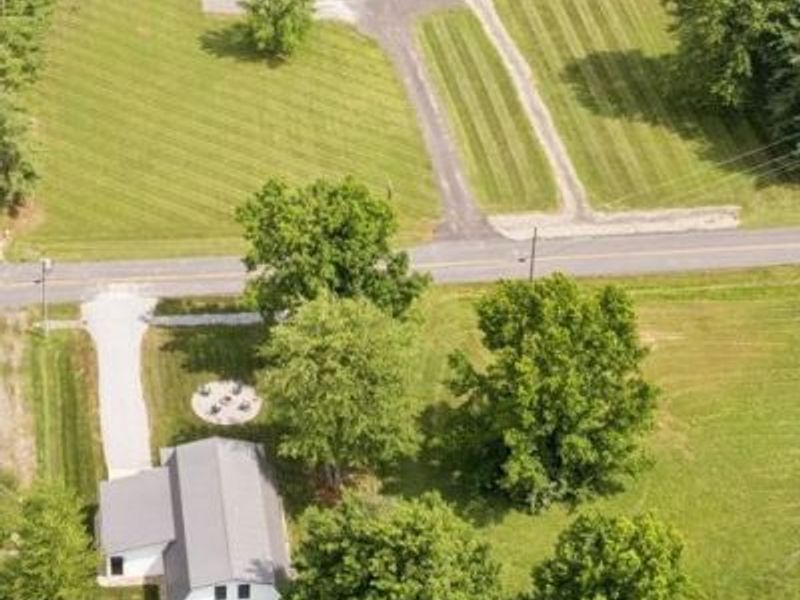 559 Waynoka Drive, Franklin Twp, OH 45171 Photo 3