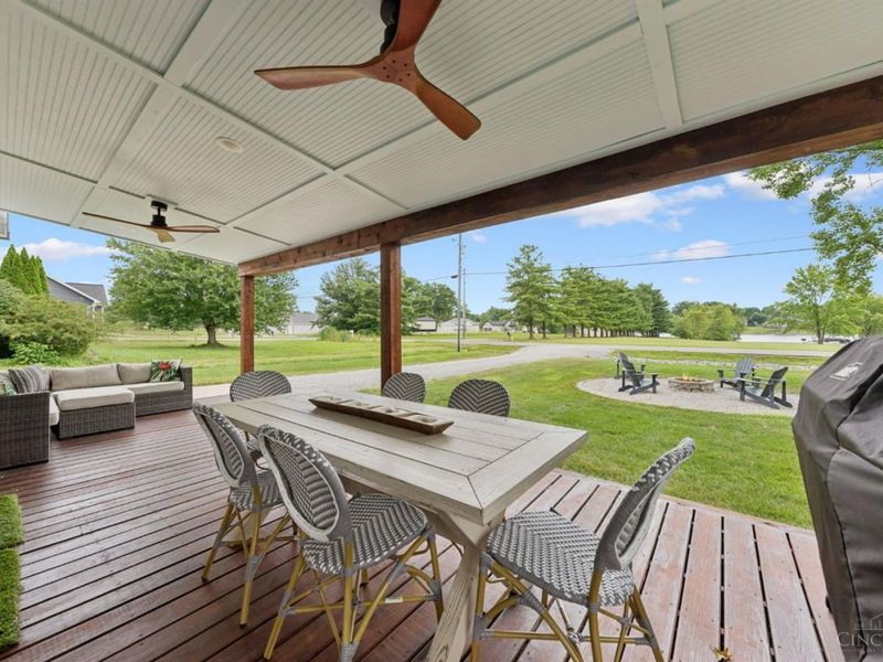 559 Waynoka Drive, Franklin Twp, OH 45171 Photo 9