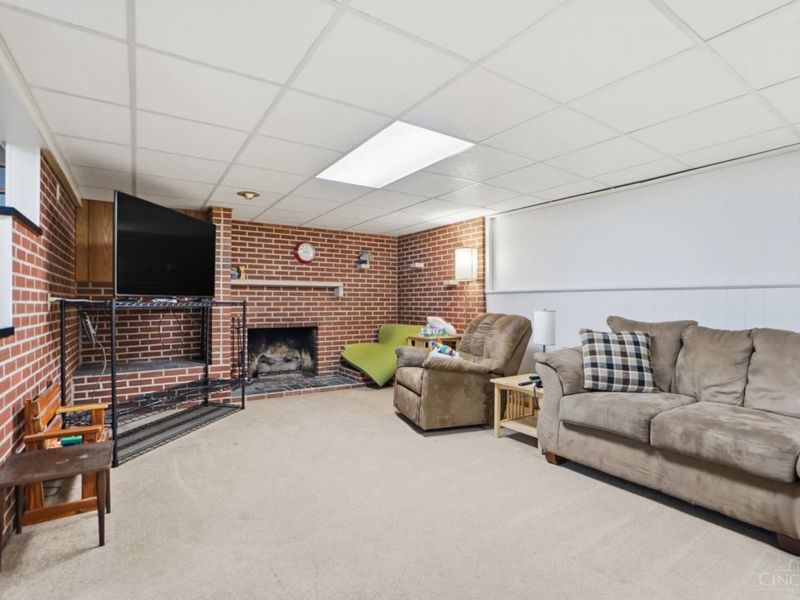 5655 Midforest Lane, Cincinnati, OH 45233 Photo 14