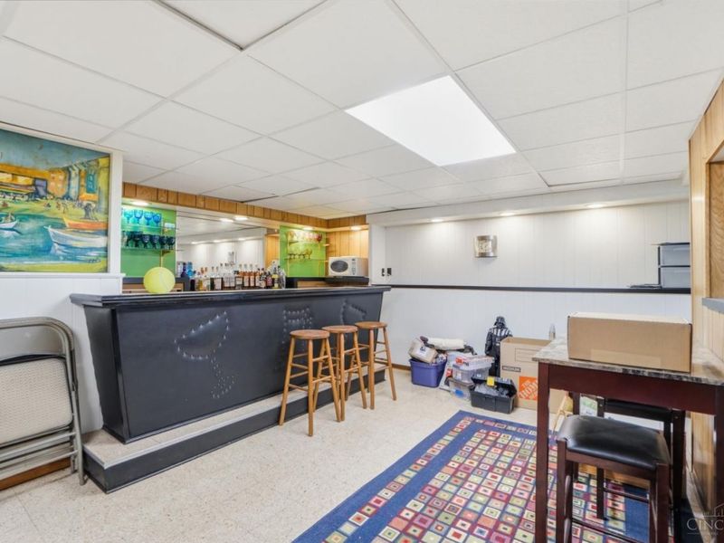 5655 Midforest Lane, Cincinnati, OH 45233 Photo 15