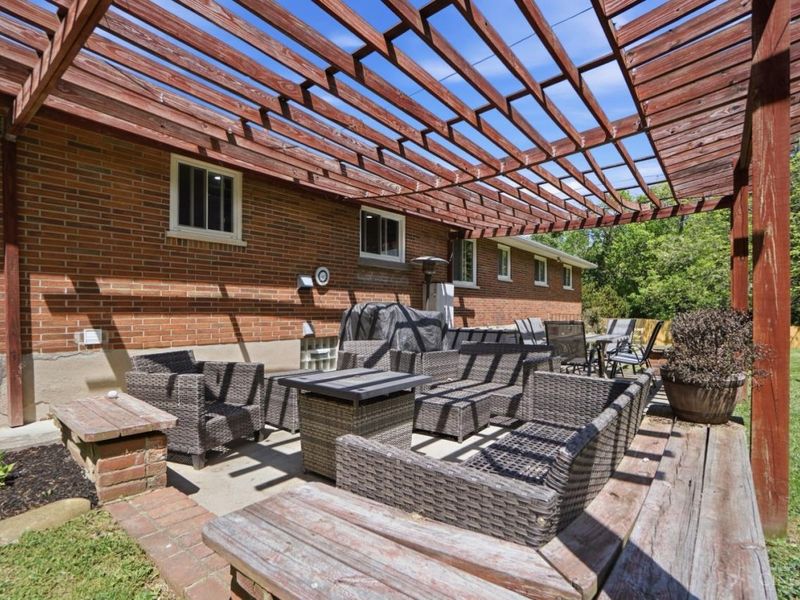 5655 Midforest Lane, Cincinnati, OH 45233 Photo 20