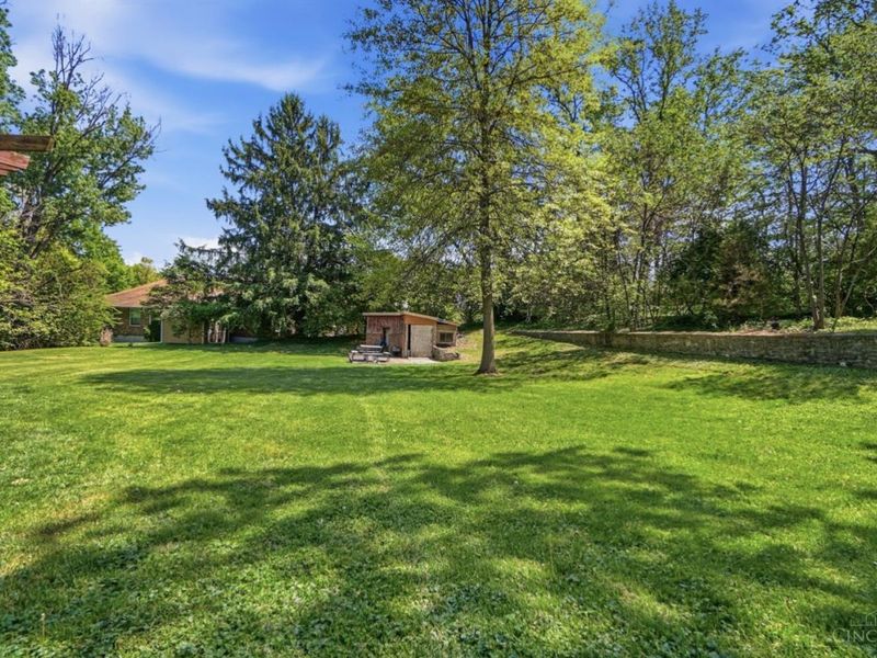 5655 Midforest Lane, Cincinnati, OH 45233 Photo 21