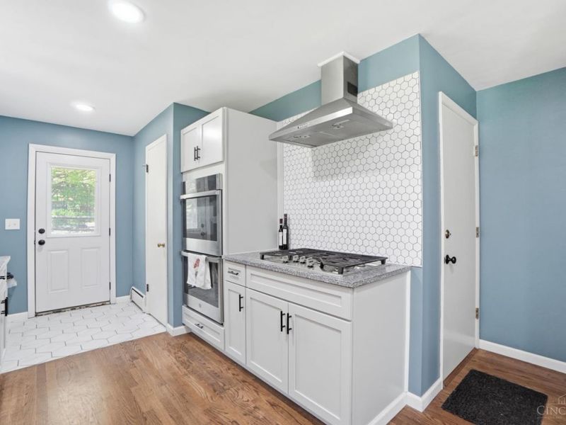 5655 Midforest Lane, Cincinnati, OH 45233 Photo 6