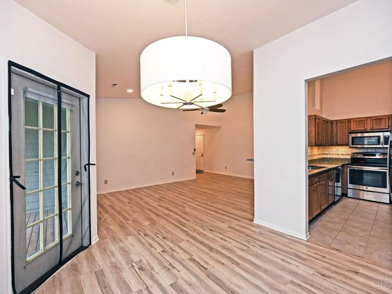 11971 Olde Dominion Drive, Unit 7, Symmes Township, OH 45249 Photo 10