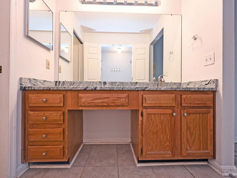 11971 Olde Dominion Drive, Unit 7, Symmes Township, OH 45249 Photo 19