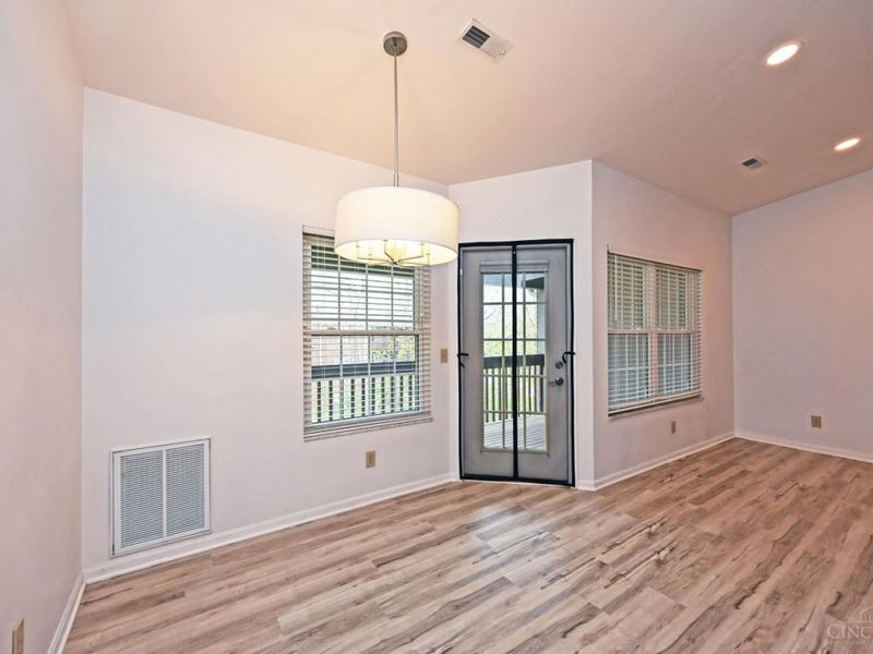 11971 Olde Dominion Drive, Unit 7, Symmes Township, OH 45249 Photo 9