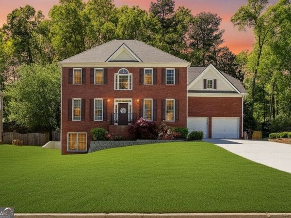 665 Braidwood Drive NW, Acworth, GA 30101