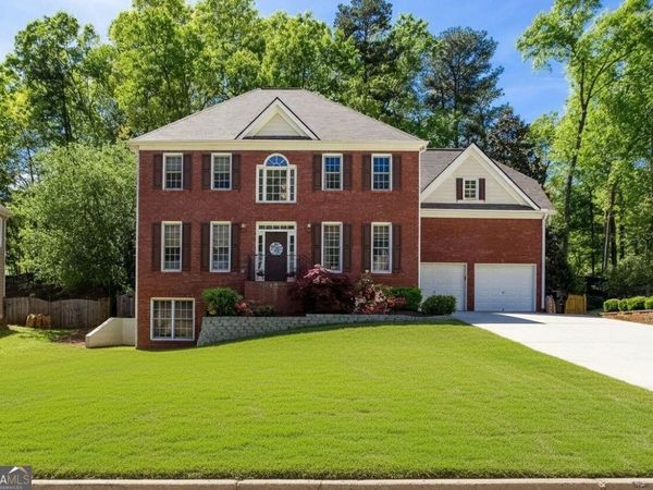 665 Braidwood Drive NW, Acworth, GA 30101