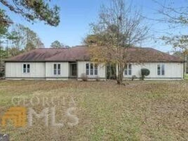 105 Lockwood Road, Fayetteville, GA 30215